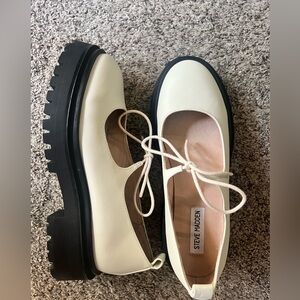Steve Madden Cream and Black Platform Shoes